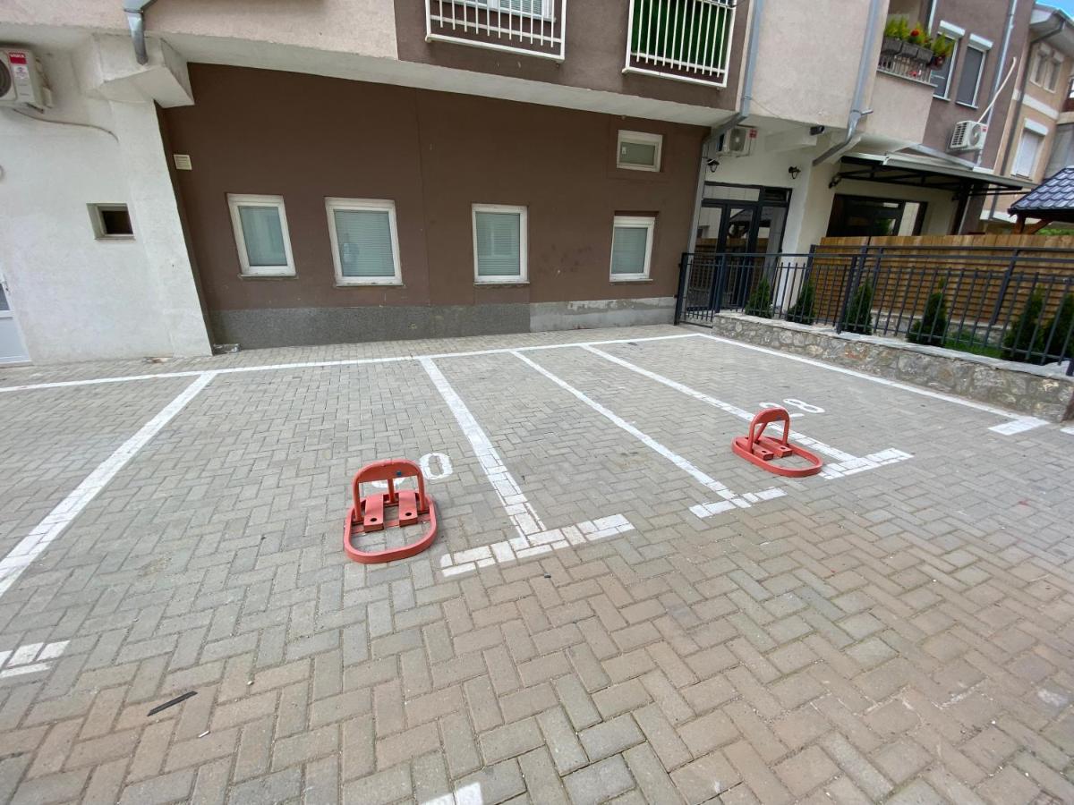 Sis Apartments Ohrid Ngoại thất bức ảnh
