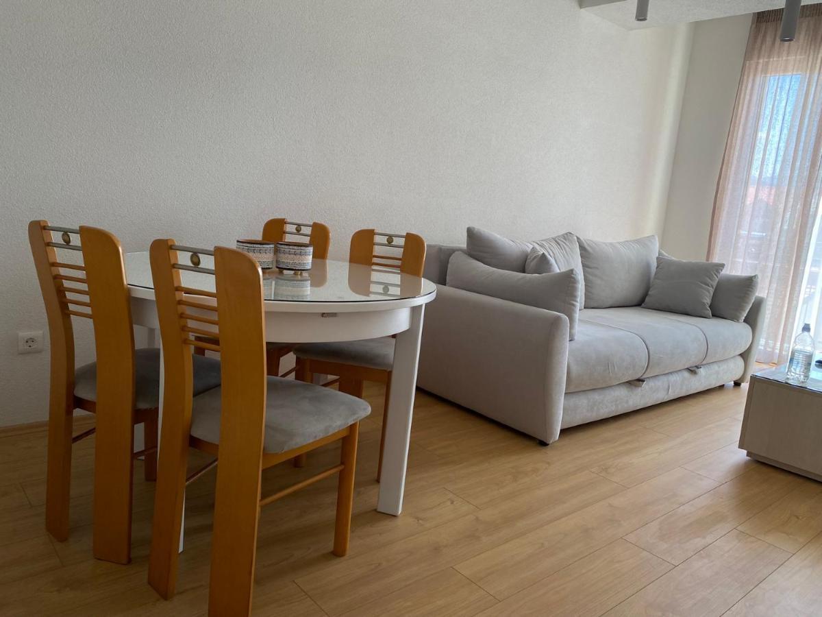 Sis Apartments Ohrid Ngoại thất bức ảnh