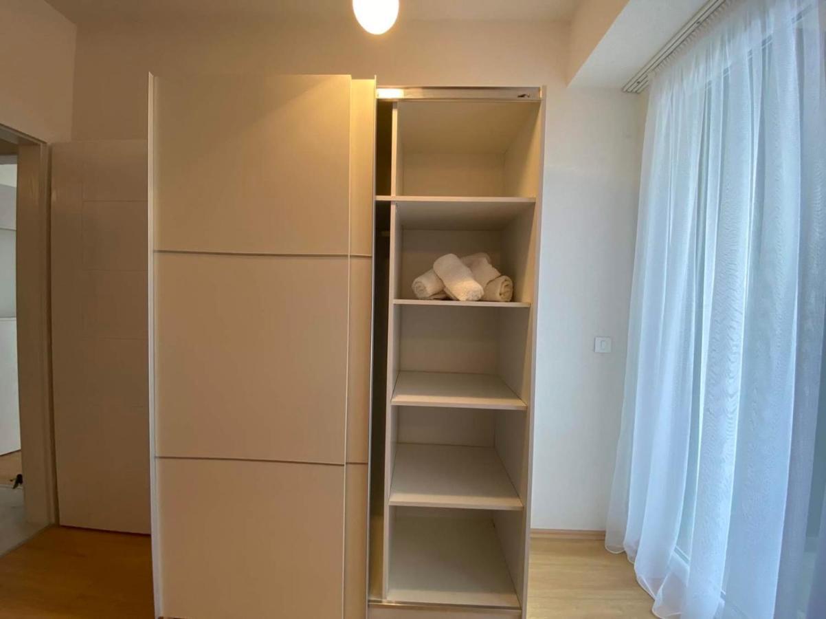 Sis Apartments Ohrid Ngoại thất bức ảnh