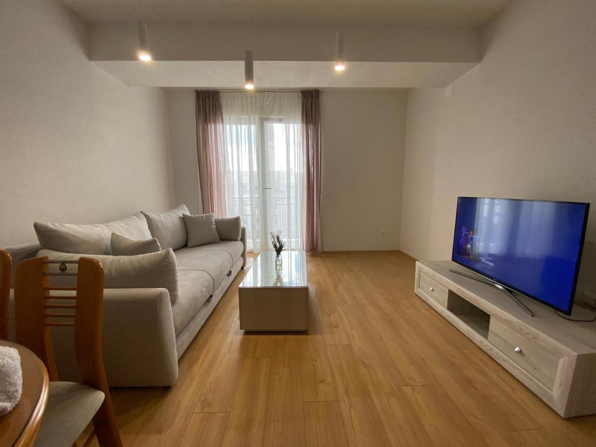 Sis Apartments Ohrid Ngoại thất bức ảnh